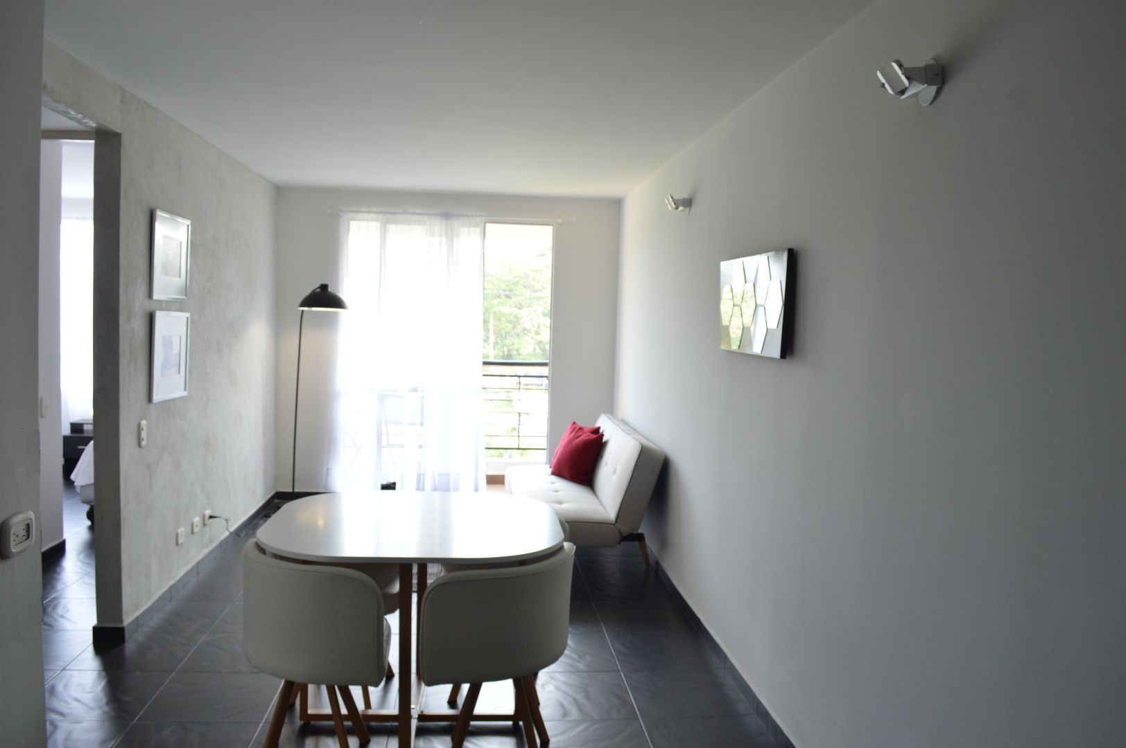 apartamento 603, cadali cadali Salas de jantar minimalistas