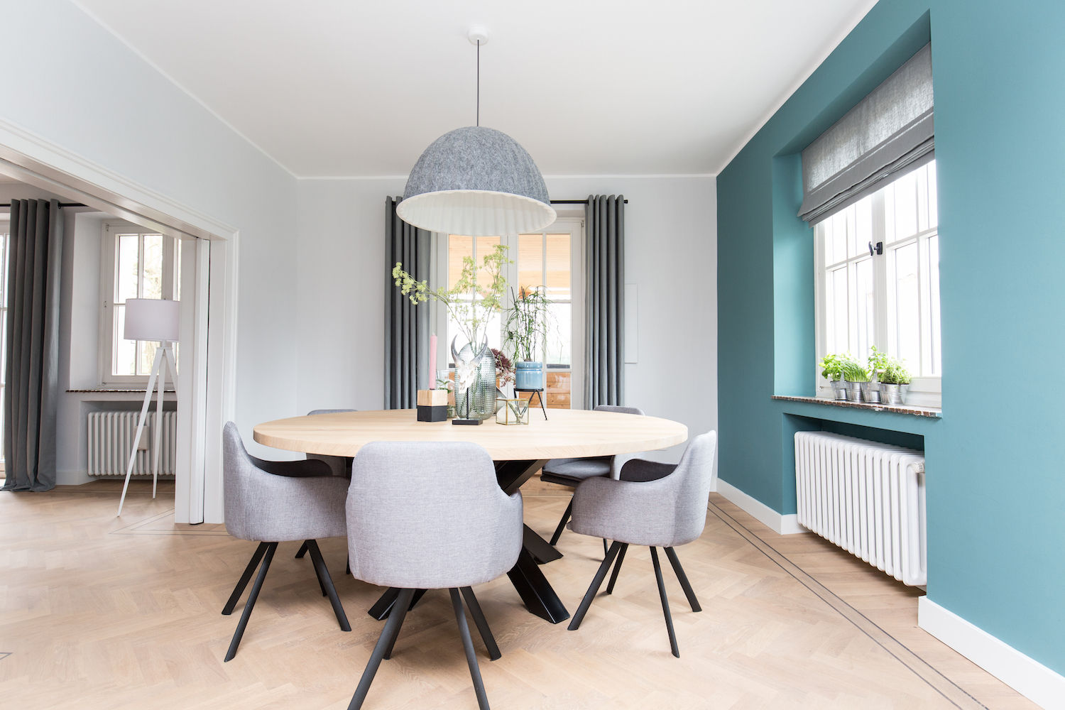 Interieurontwerp woning Duitsland, Mignon van de Bunt Interiordesign Mignon van de Bunt Interiordesign カントリーデザインの リビング