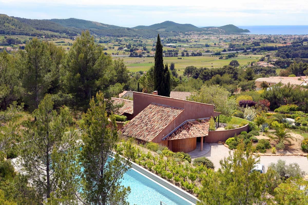 Réinvention / La Cadière d'Azur , Atelier Jean GOUZY Atelier Jean GOUZY Mediterranean style houses