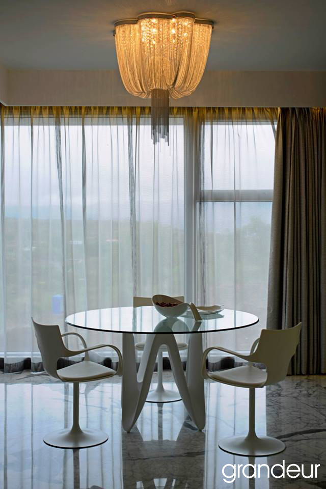 Villas, Grandeur Interiors Grandeur Interiors Modern dining room
