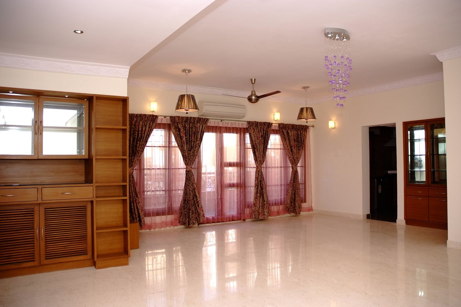 Living Room Interior Design in Bangalore homify Living room Plywood