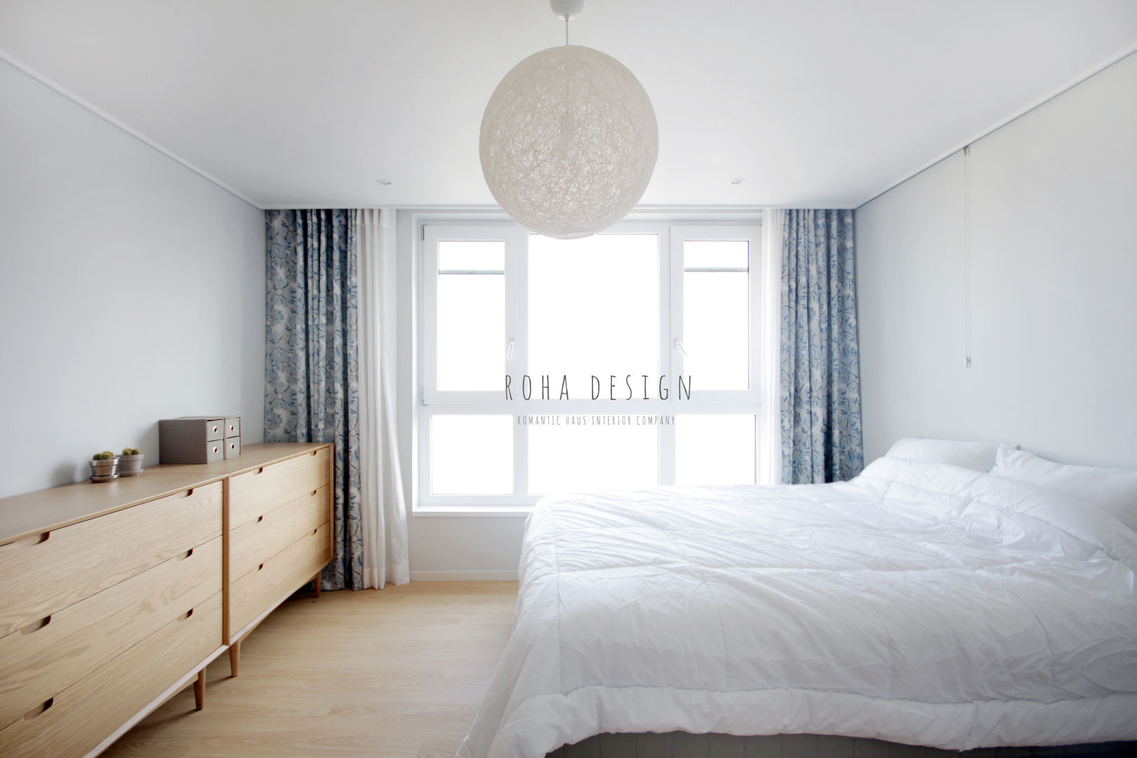 안방 로하디자인 Country style bedroom