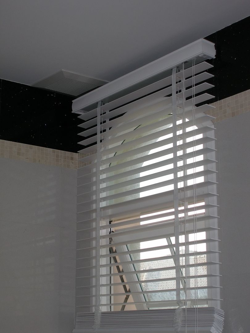 คริสตัลปาร์ค รามอินทรา, C&M C&M شبابيك خشب Wood effect Blinds & shutters