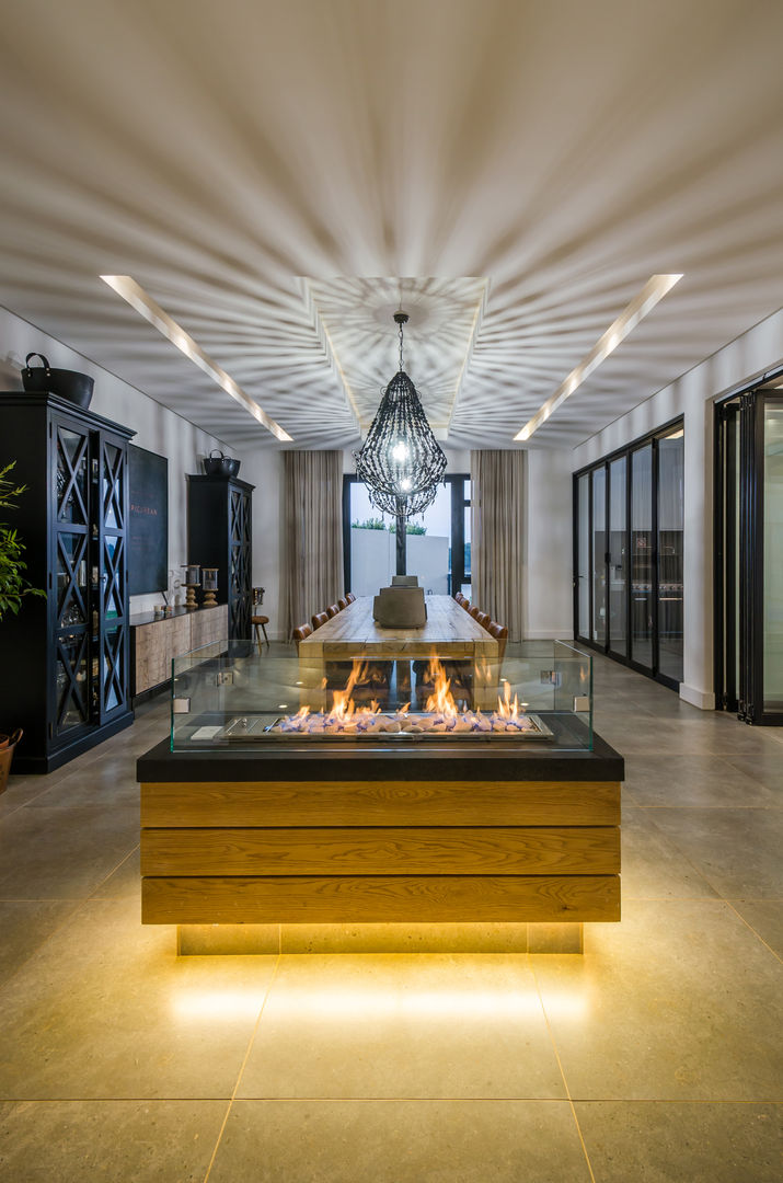 Modern Farmhouse - Silverlakes Nature Reserve Karel Keuler Architects Dining room