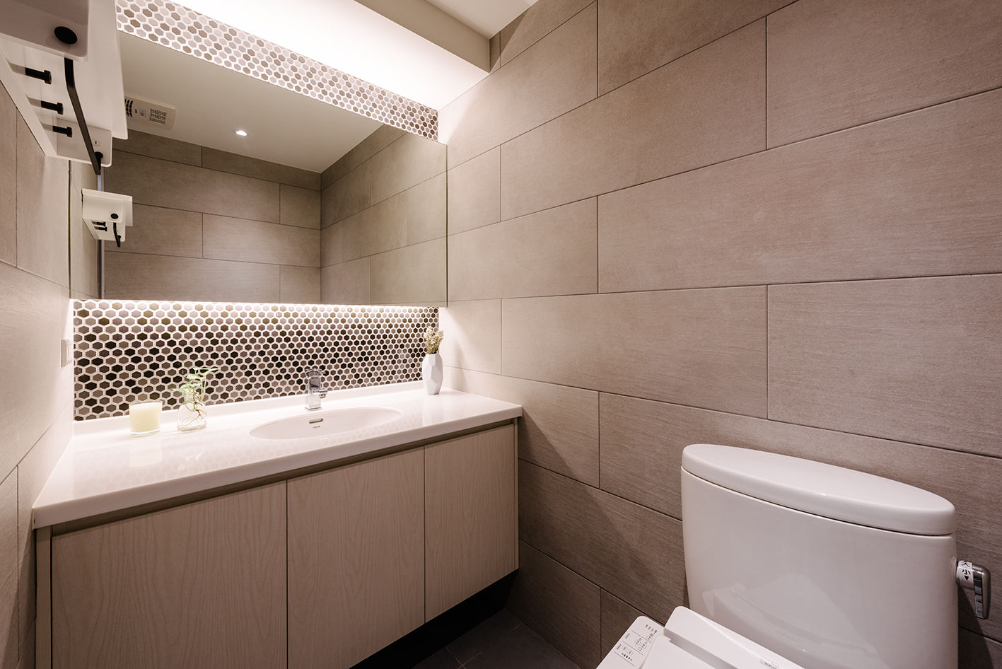 三重王宅, 隹設計 ZHUI Design Studio 隹設計 ZHUI Design Studio Salle de bain originale