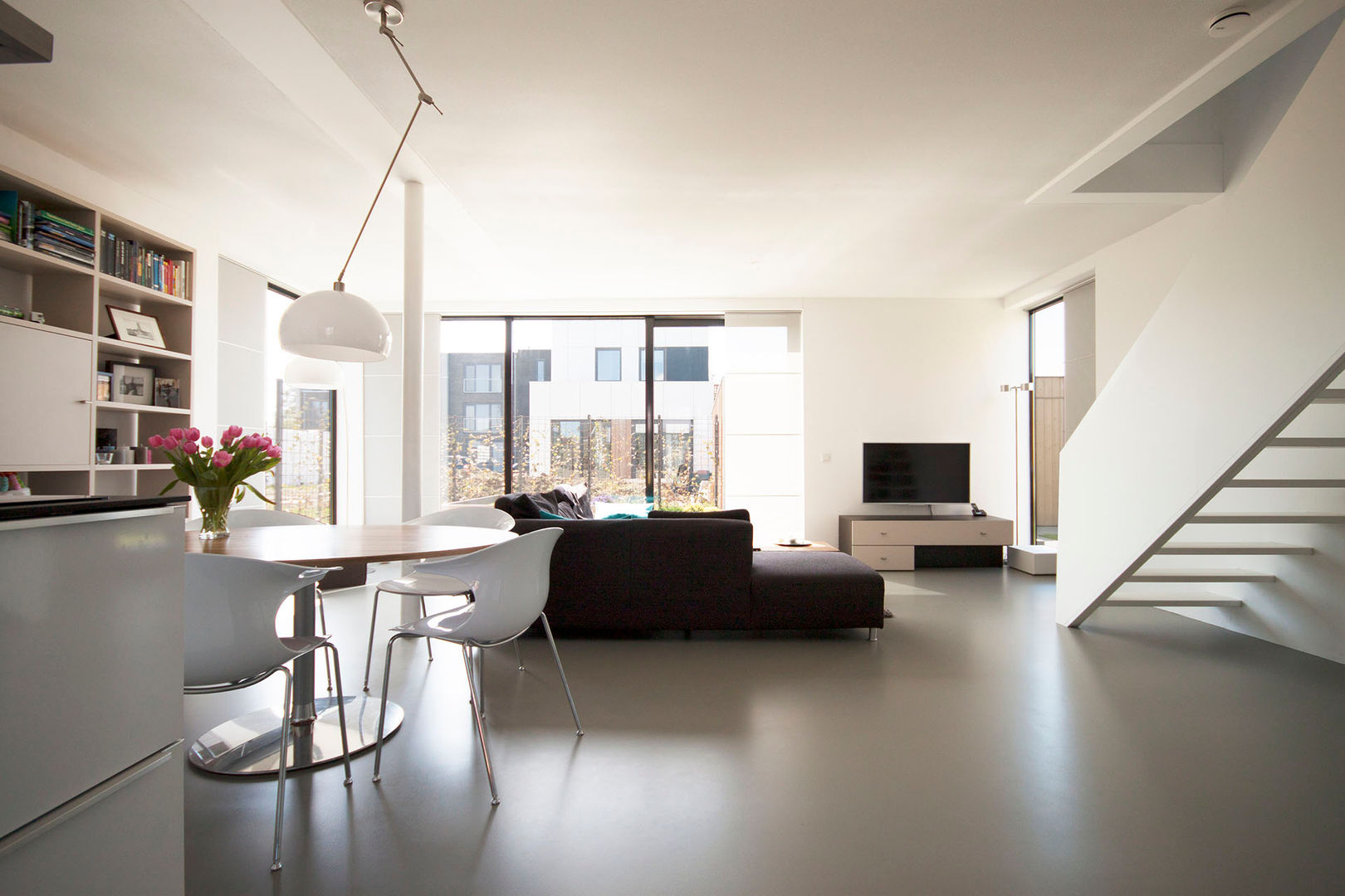 Cataloguswoning Datcha house 4, Nijmegen (Lent), 8A Architecten 8A Architecten Modern living room Concrete