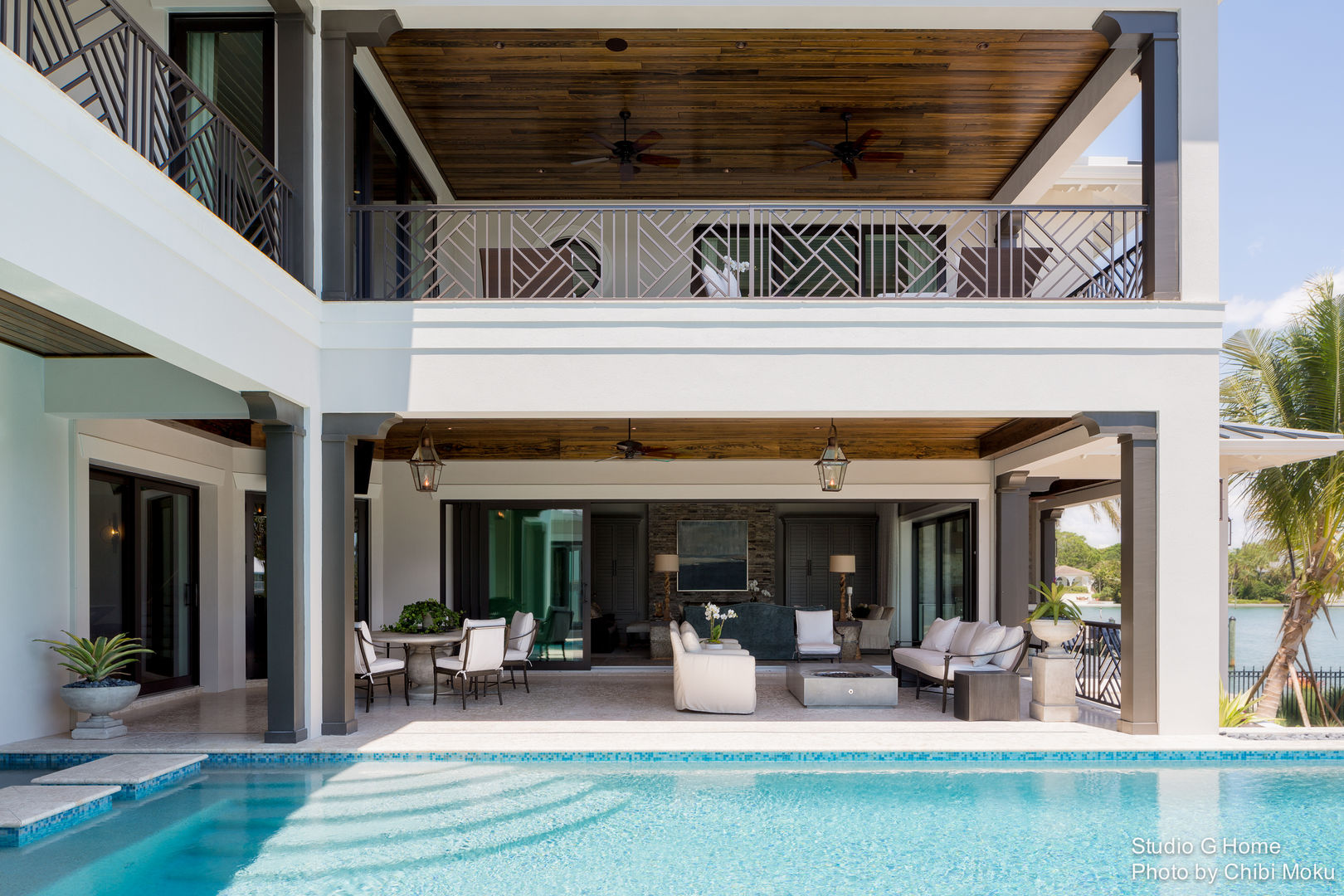 Studio G & Steve Murray | Paradise on S. Bay | Sarasota, FL, Chibi Moku Architectural Films Chibi Moku Architectural Films Modern Pool Granite