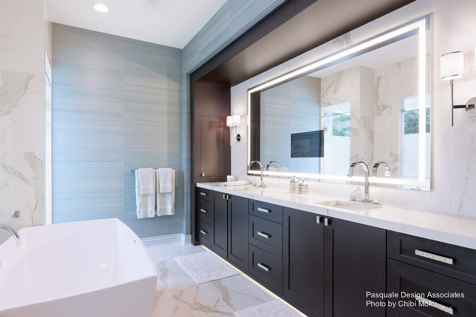 Pasquale Design | Tampa, FL, Chibi Moku Architectural Films Chibi Moku Architectural Films Modern style bathrooms Concrete