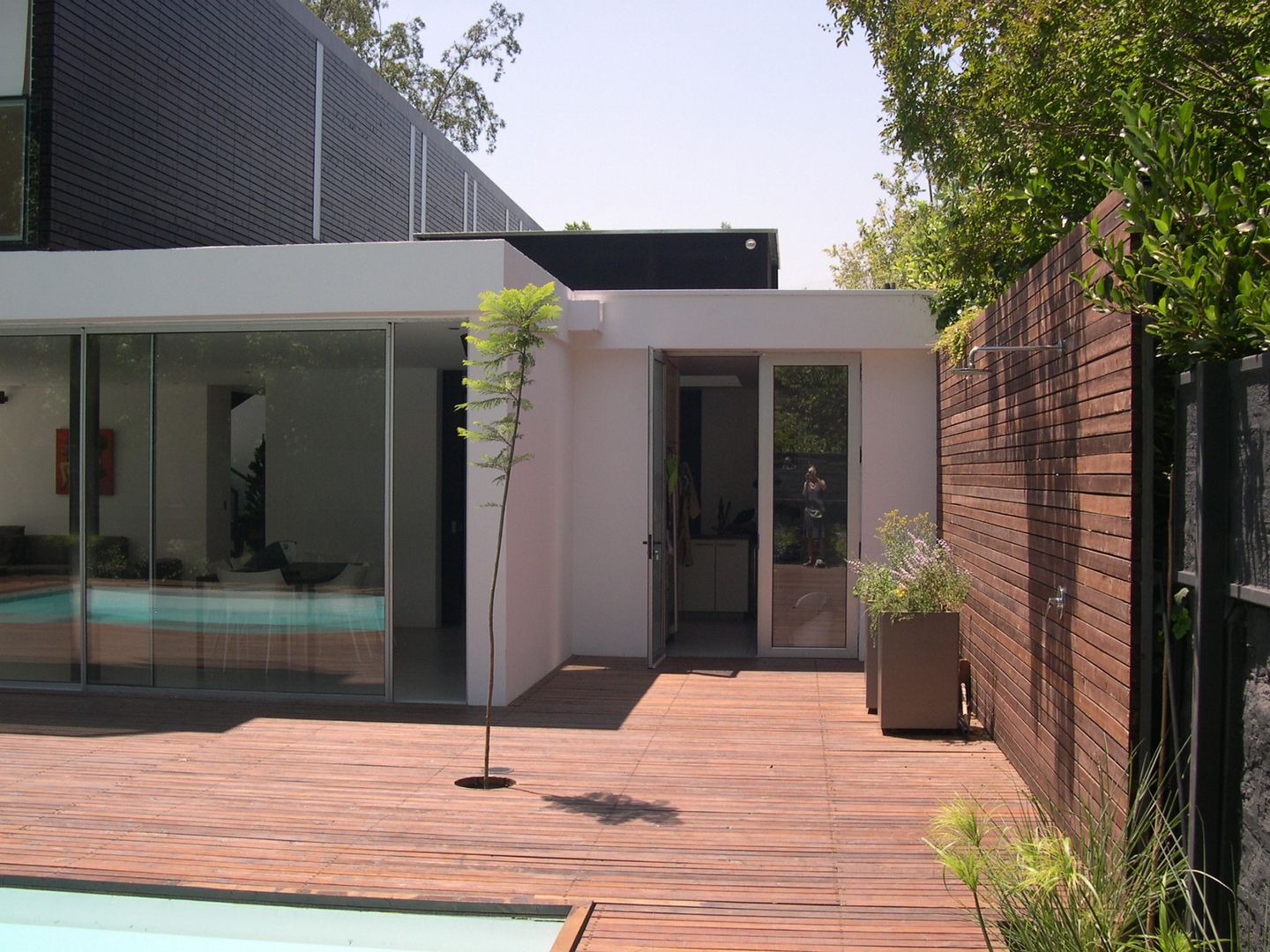 Casa Joullié, Claudia Tidy Arquitectura Claudia Tidy Arquitectura 미니멀리스트 주택 우드 우드 그레인