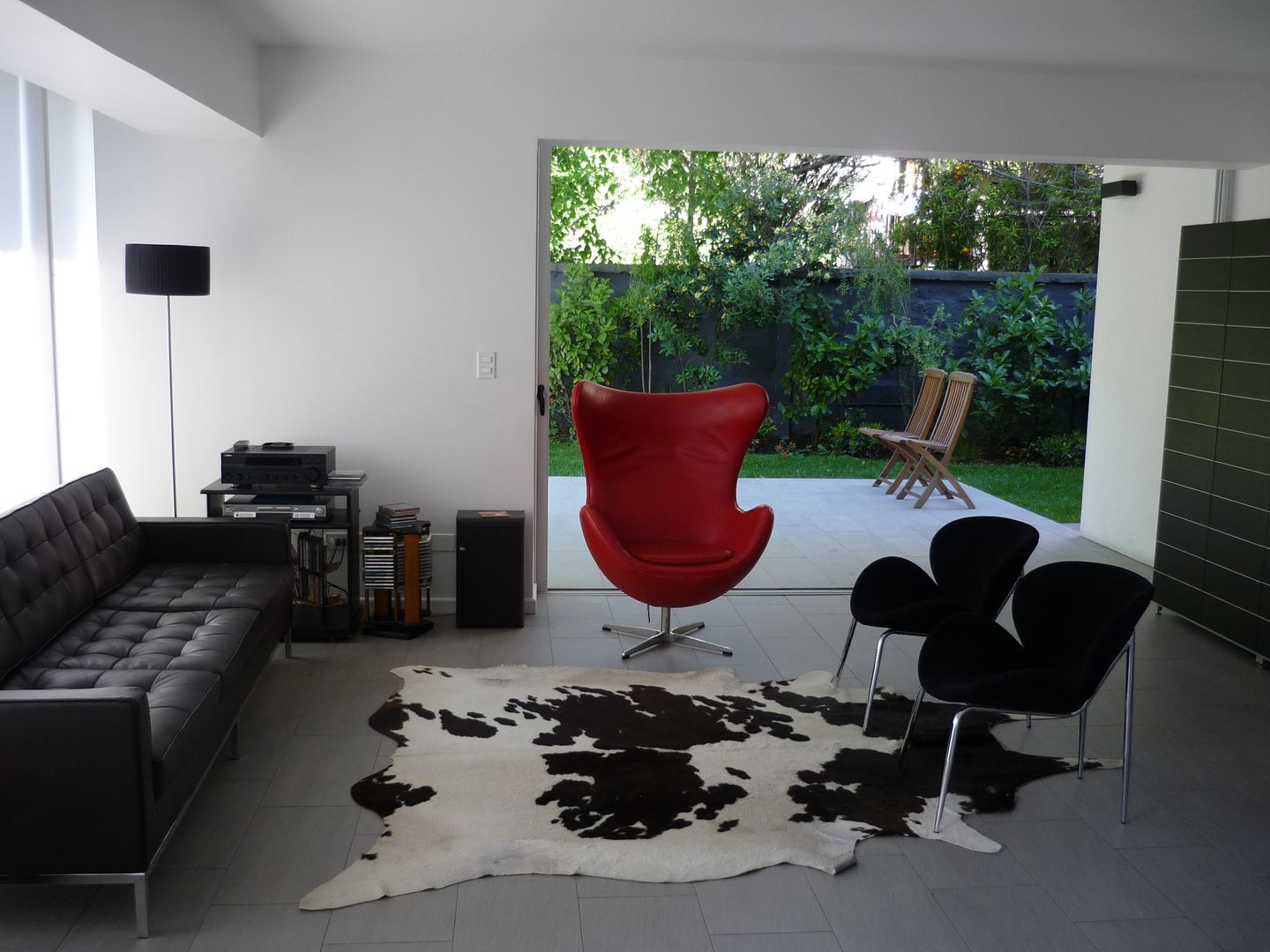 Casa Infanti Claudia Tidy Arquitectura Salones de estilo minimalista Hormigón