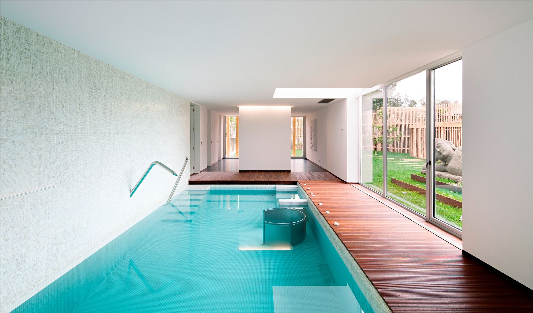 Valongo House, CNLL CNLL Piscinas de estilo moderno