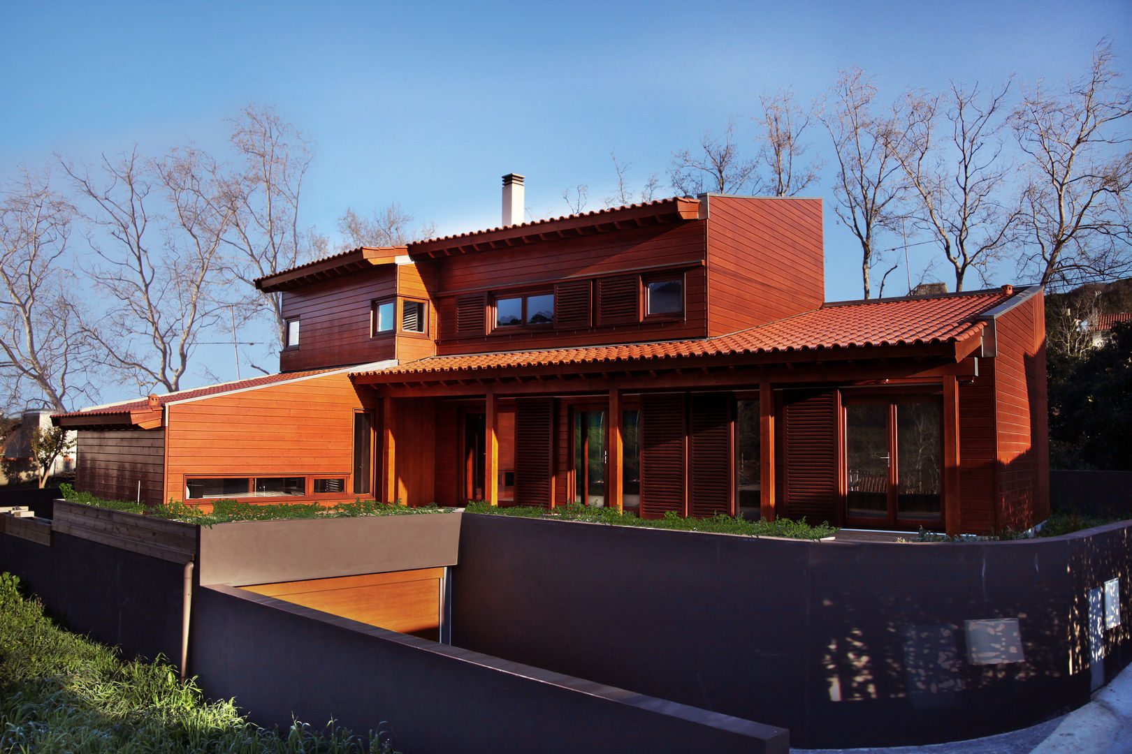 RUSTICASA | 100 projetos | Portugal + Espanha, RUSTICASA RUSTICASA 목조 주택 우드 우드 그레인