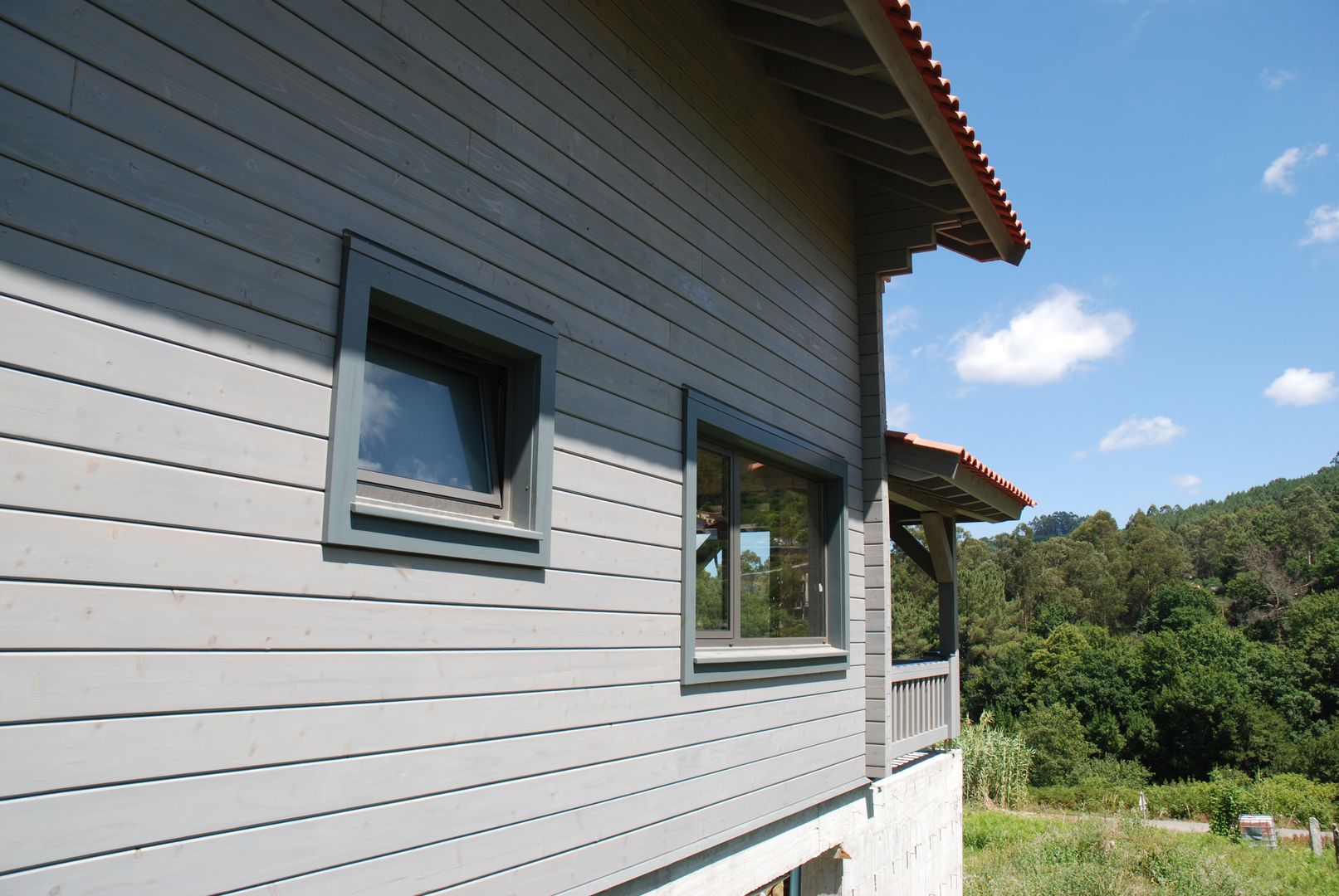 RUSTICASA | 100 projetos | Portugal + Espanha, RUSTICASA RUSTICASA Wooden houses Solid Wood Multicolored