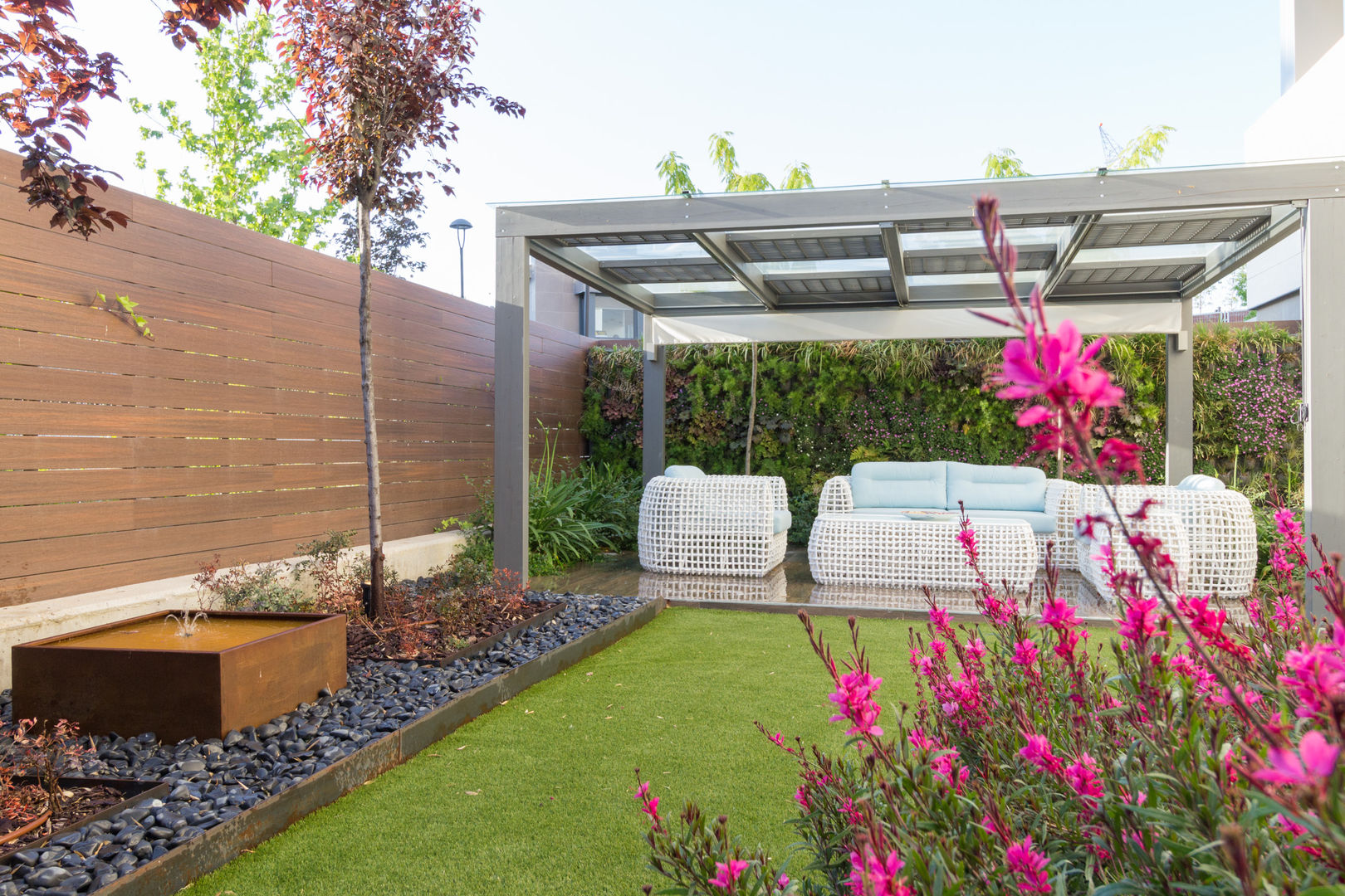 homify Jardin moderne