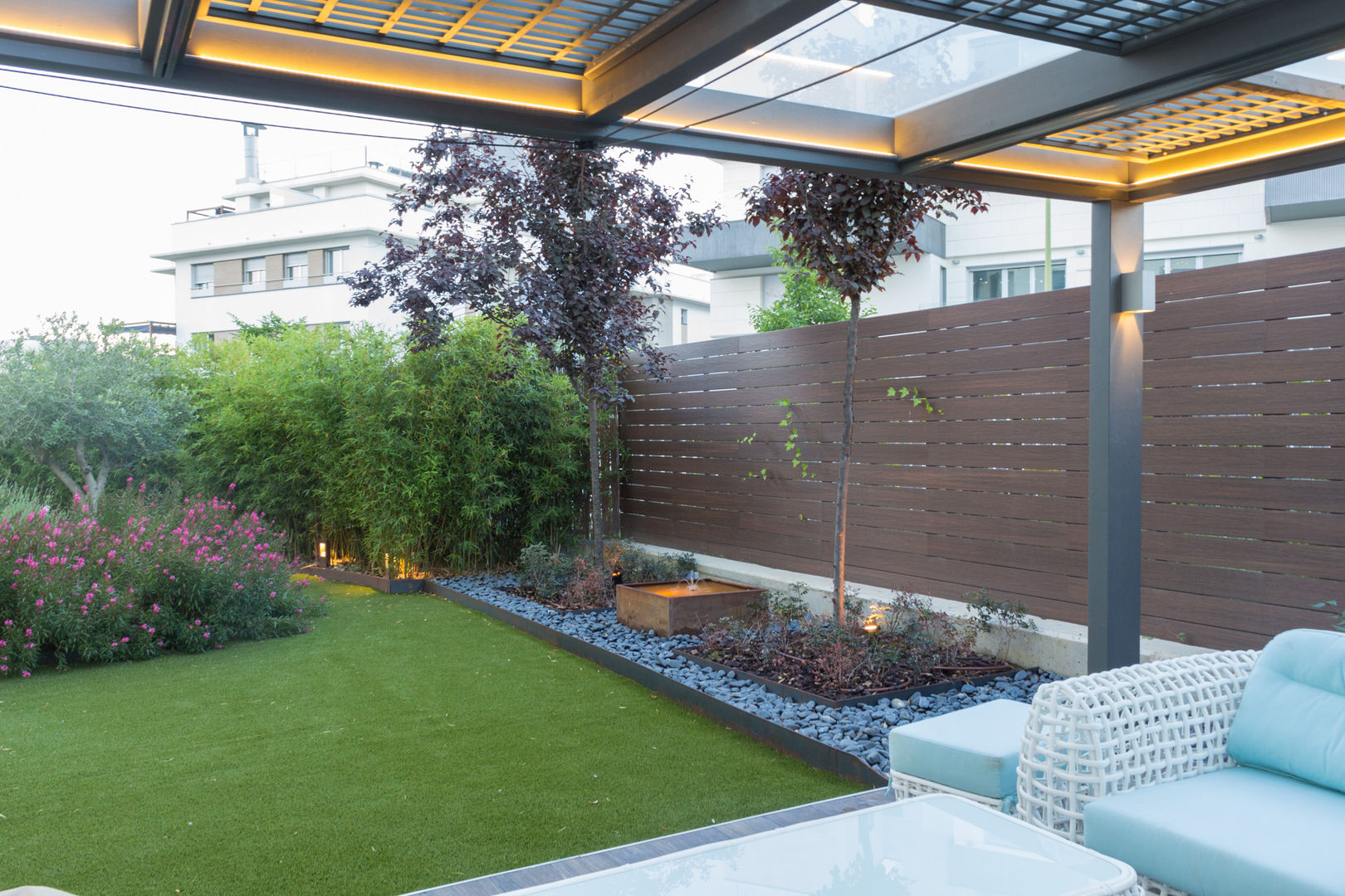 homify Jardin moderne