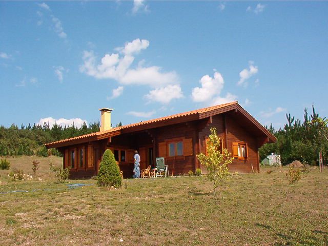 RUSTICASA | 100 projetos | Portugal + Espanha, RUSTICASA RUSTICASA Wooden houses Solid Wood Multicolored