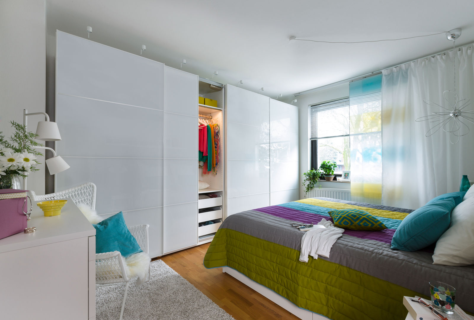 Gemütlicher schlafen., Birgit Knutzen Innenarchitektur Birgit Knutzen Innenarchitektur Modern style bedroom