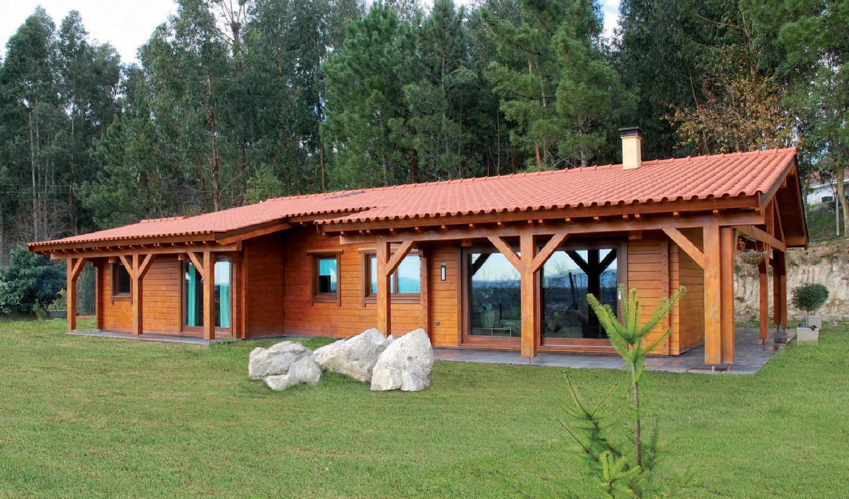 RUSTICASA | 100 projetos | Portugal + Espanha, RUSTICASA RUSTICASA Дерев'яні будинки Масив Різнокольорові