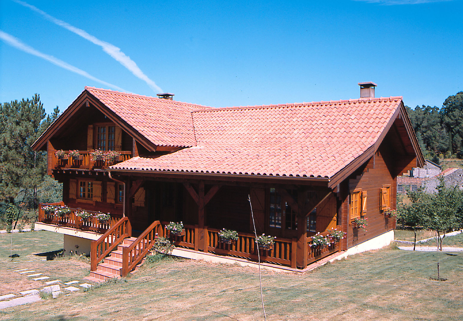 RUSTICASA | 100 projetos | Portugal + Espanha, RUSTICASA RUSTICASA Wooden houses Solid Wood Multicolored