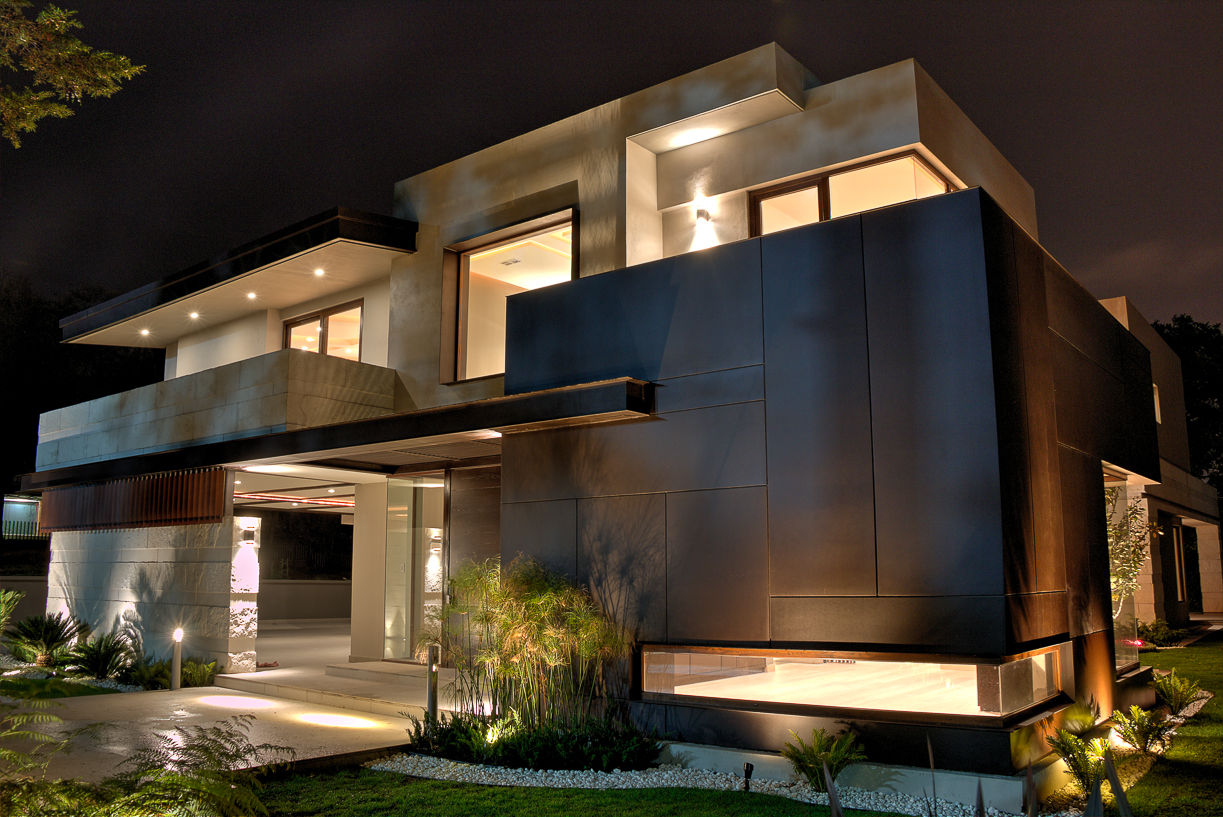 homify Modern houses