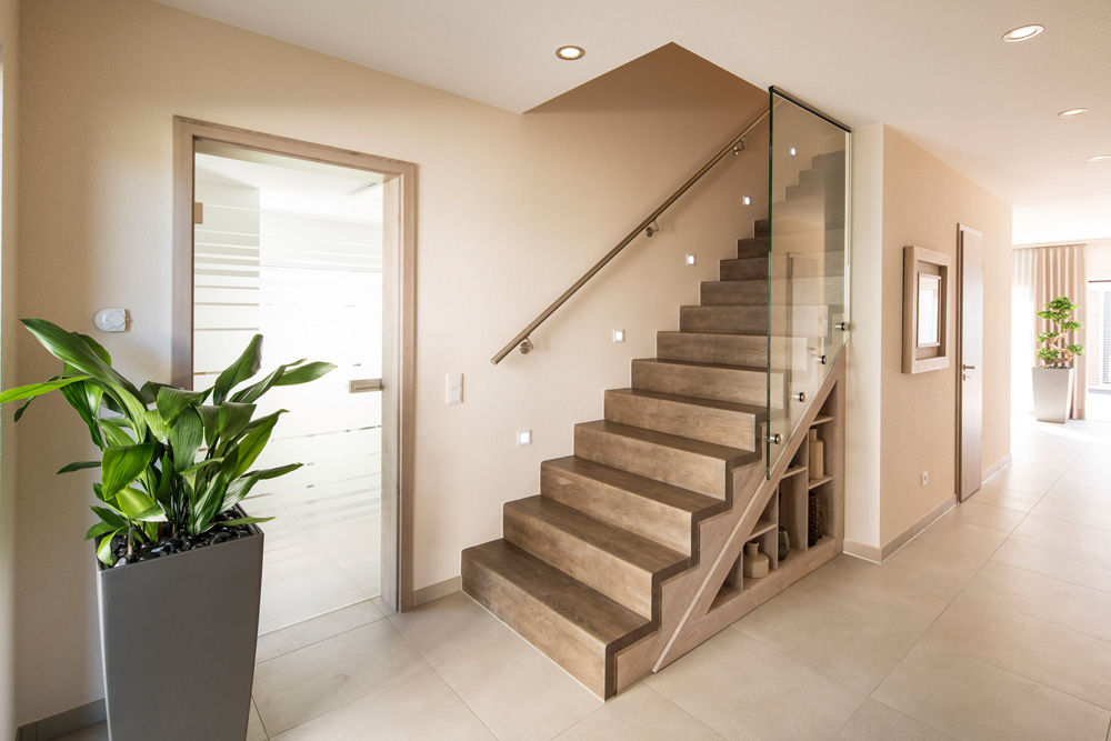 homify Modern Corridor, Hallway and Staircase