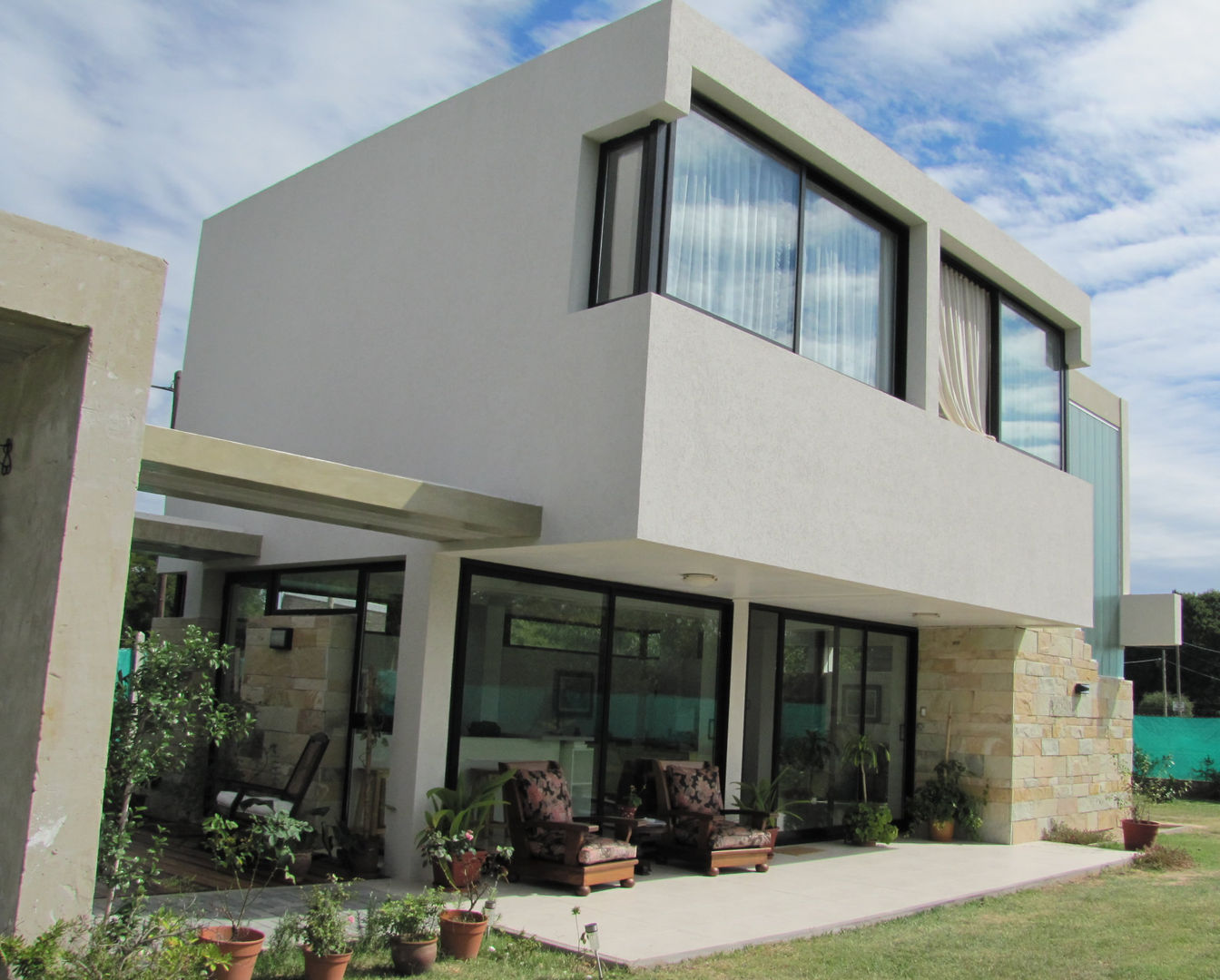 VIVIENDA EN COLASTINE, DUA Arquitectos DUA Arquitectos Case moderne