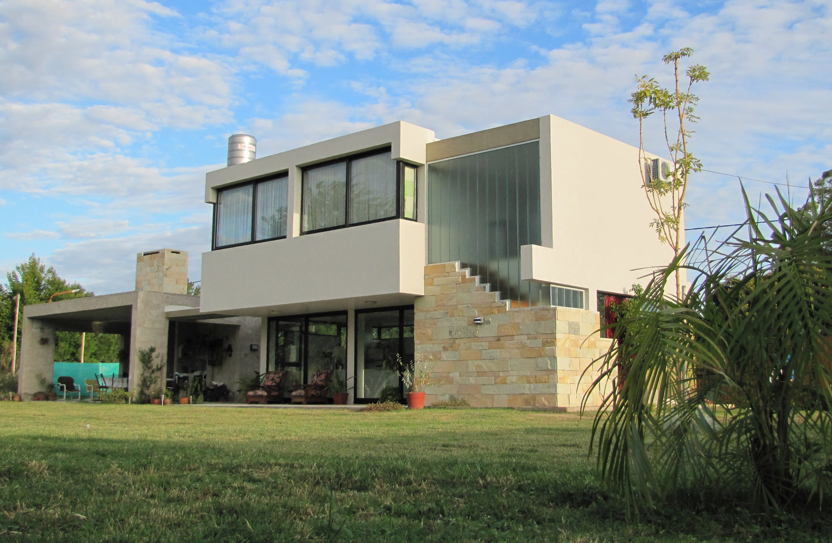 VIVIENDA EN COLASTINE, DUA Arquitectos DUA Arquitectos Casas modernas: Ideas, imágenes y decoración