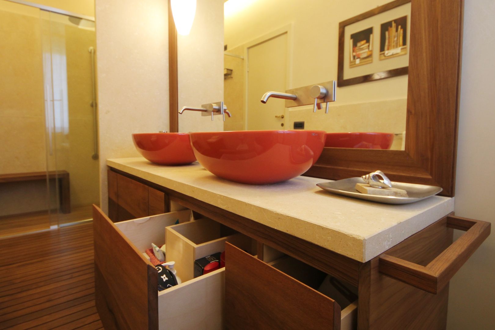 Bagno in legno di teak , Falegnameria Ferrari Falegnameria Ferrari Phòng tắm phong cách hiện đại