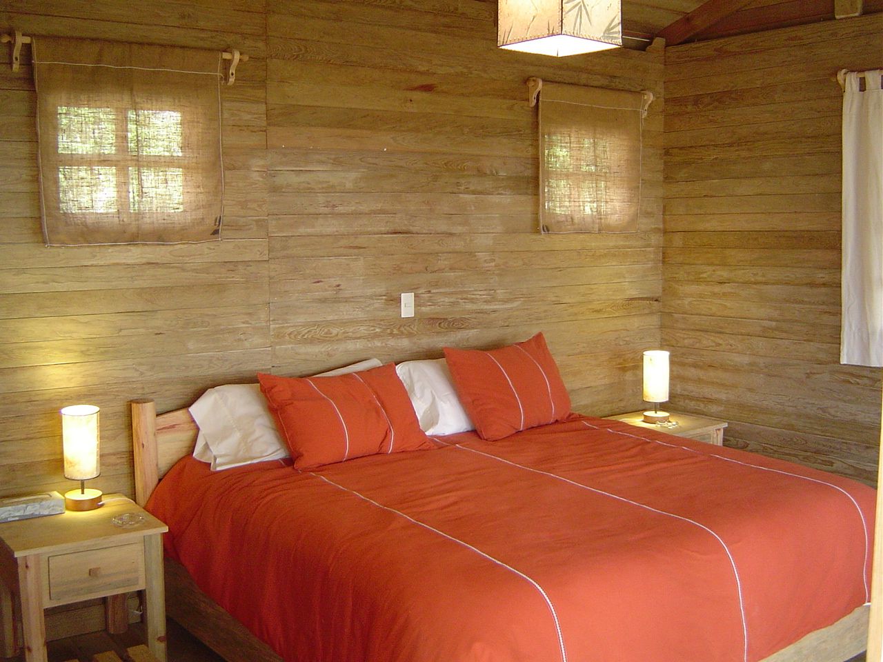 ALGUNAS DE NUESTRAS CONSTRUCCIONES REALIZADAS, Casas y cabañas de Madera -GRUPO CONSTRUCTOR RIO DORADO (MRD-TADPYC) Casas y cabañas de Madera -GRUPO CONSTRUCTOR RIO DORADO (MRD-TADPYC) Bedroom