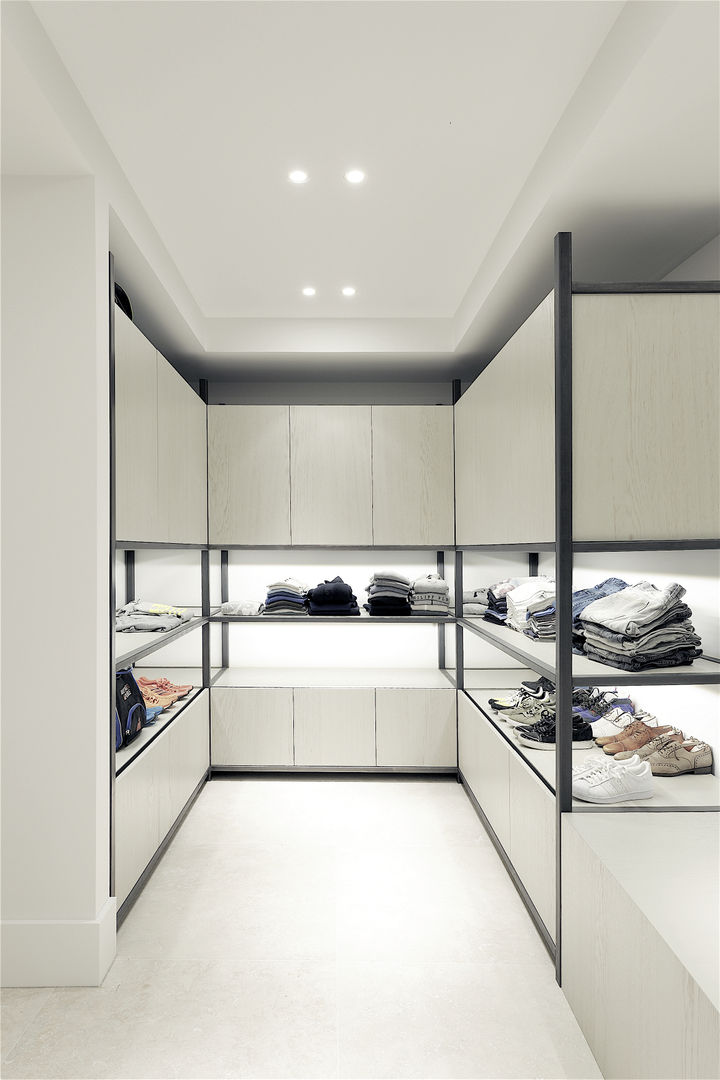 PENTHOUSE AMSTERDAM, J.PHINE J.PHINE Vestidores de estilo minimalista