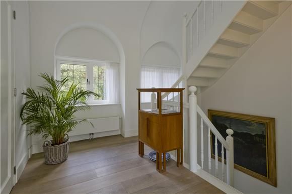 Verbouwing Villa Heemstede, Architectenbureau Ron Spanjaard BNA Architectenbureau Ron Spanjaard BNA Classic style corridor, hallway and stairs