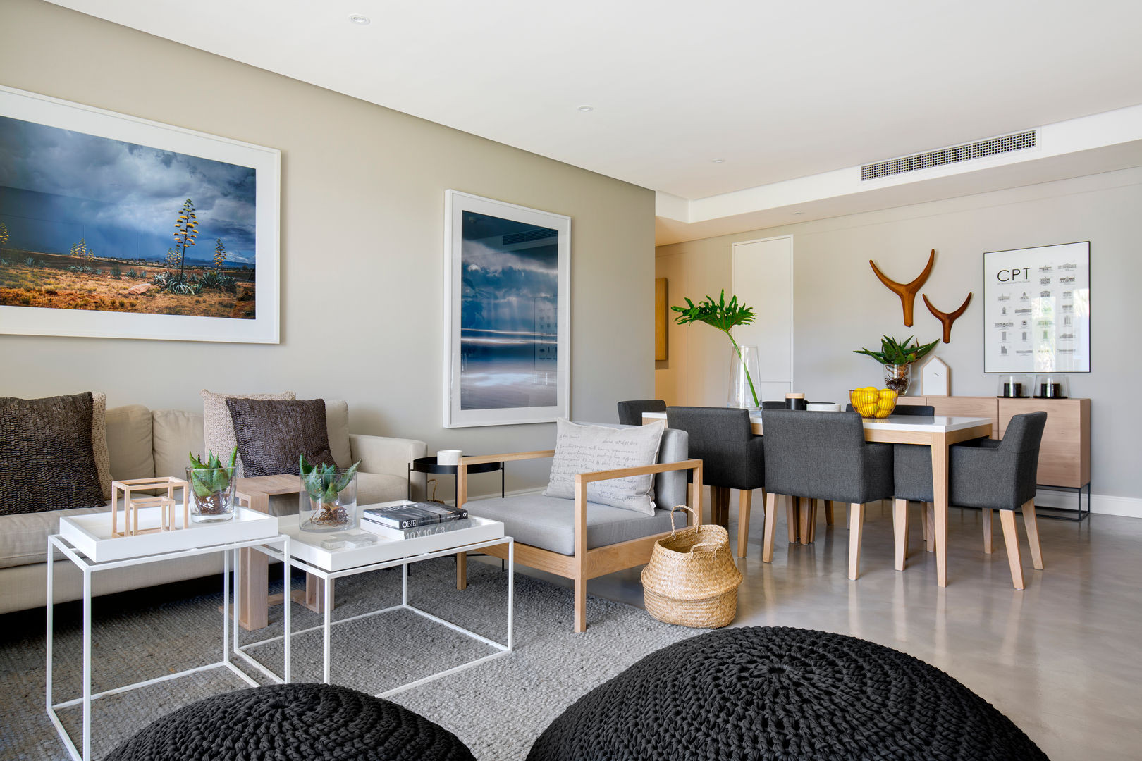 The V&A Marina & The Waterclub Apartments Project, MINC DESIGN STUDIO MINC DESIGN STUDIO Scandinavian style living room