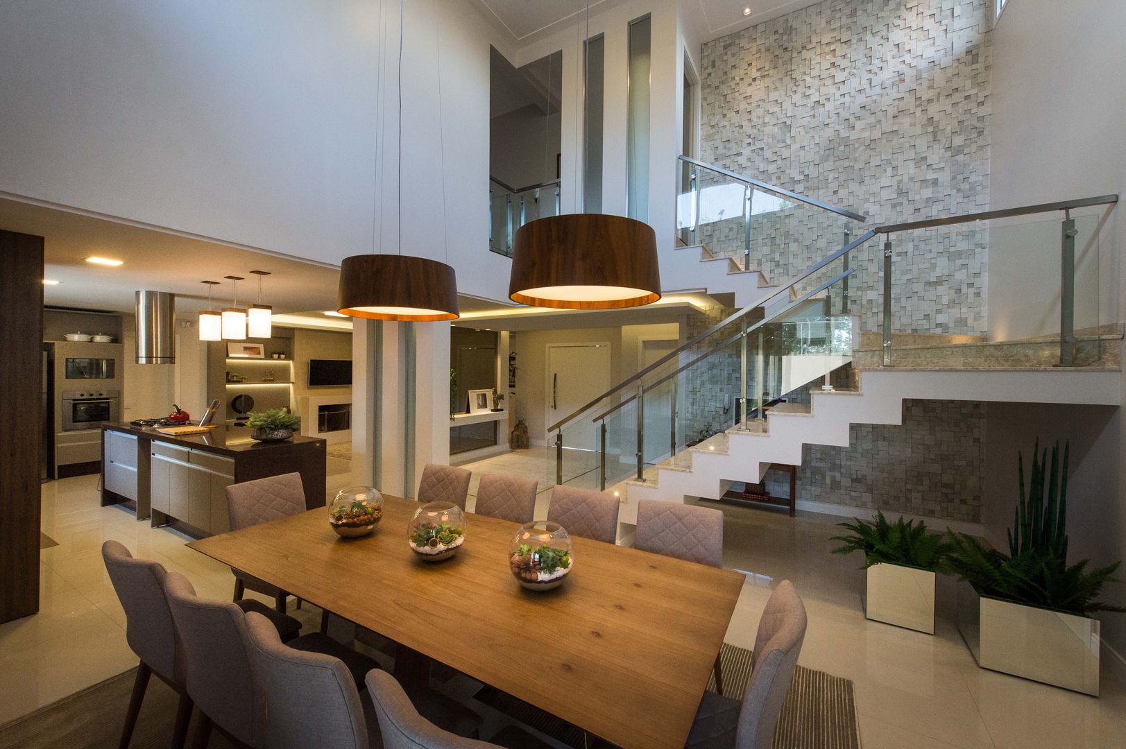 Residência Reserva da Serra, Join Arquitetura e Interiores Join Arquitetura e Interiores Modern dining room