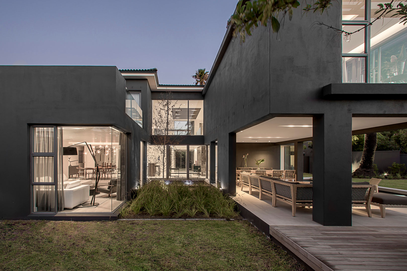 NW 57, GSQUARED architects GSQUARED architects Casas modernas