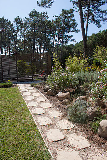 Caminos de piedra en el jardín, DEPIEDRA