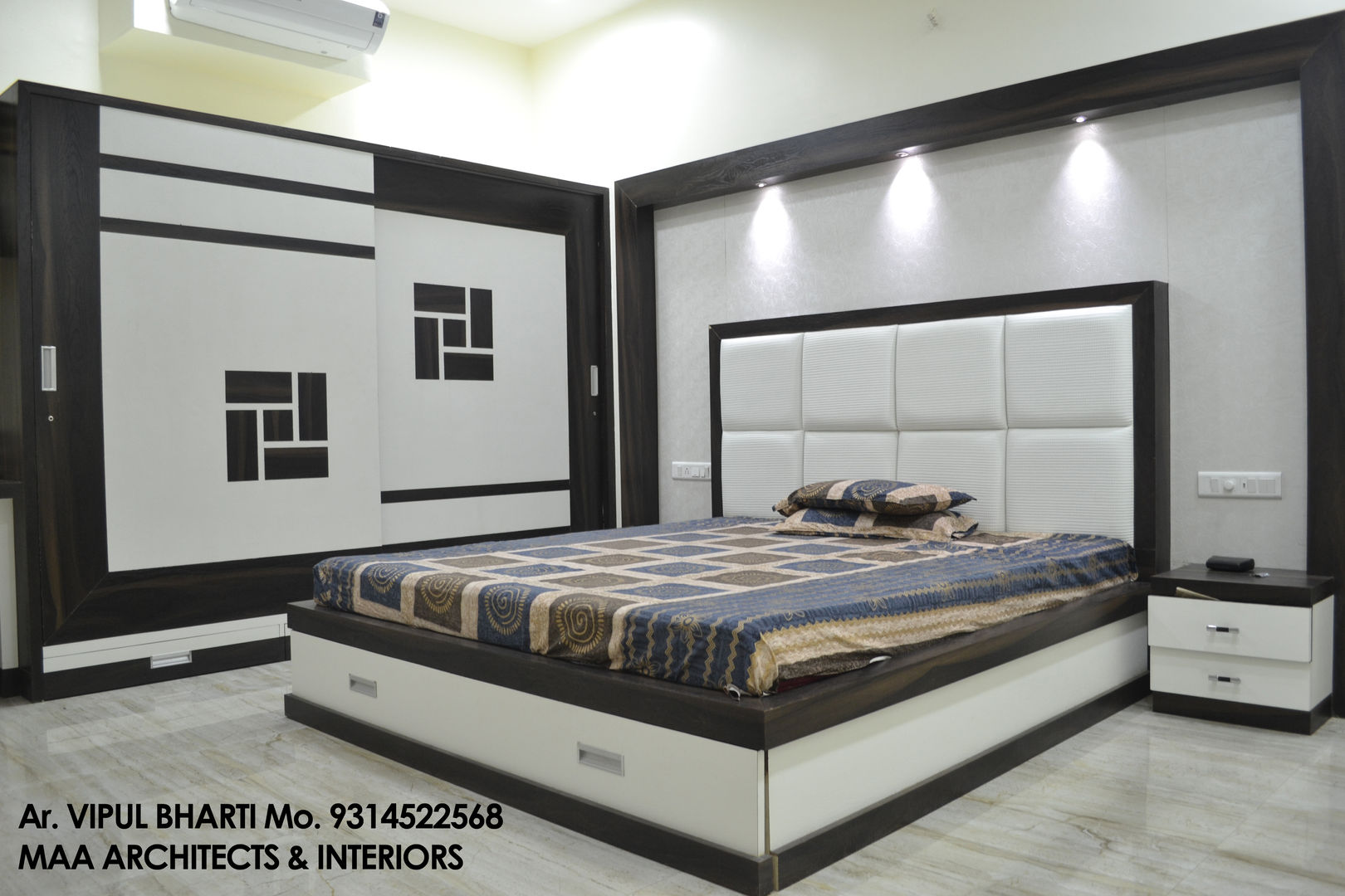 Prem Chelani ji, MAA ARCHITECTS & INTERIOR DESIGNERS MAA ARCHITECTS & INTERIOR DESIGNERS モダンスタイルの寝室