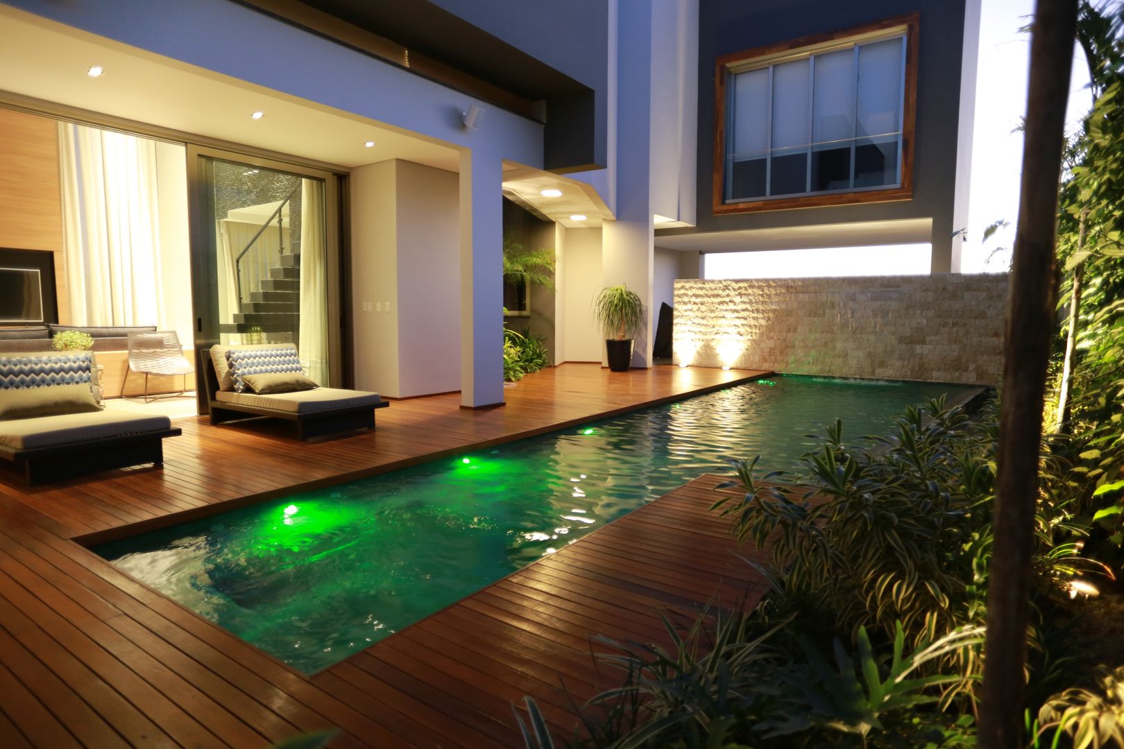 Residência DP, Pavesi Arquitetura Pavesi Arquitetura Modern Pool