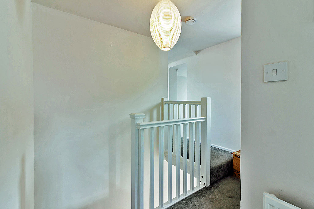 Stairs / Landing dwell design Modern corridor, hallway & stairs