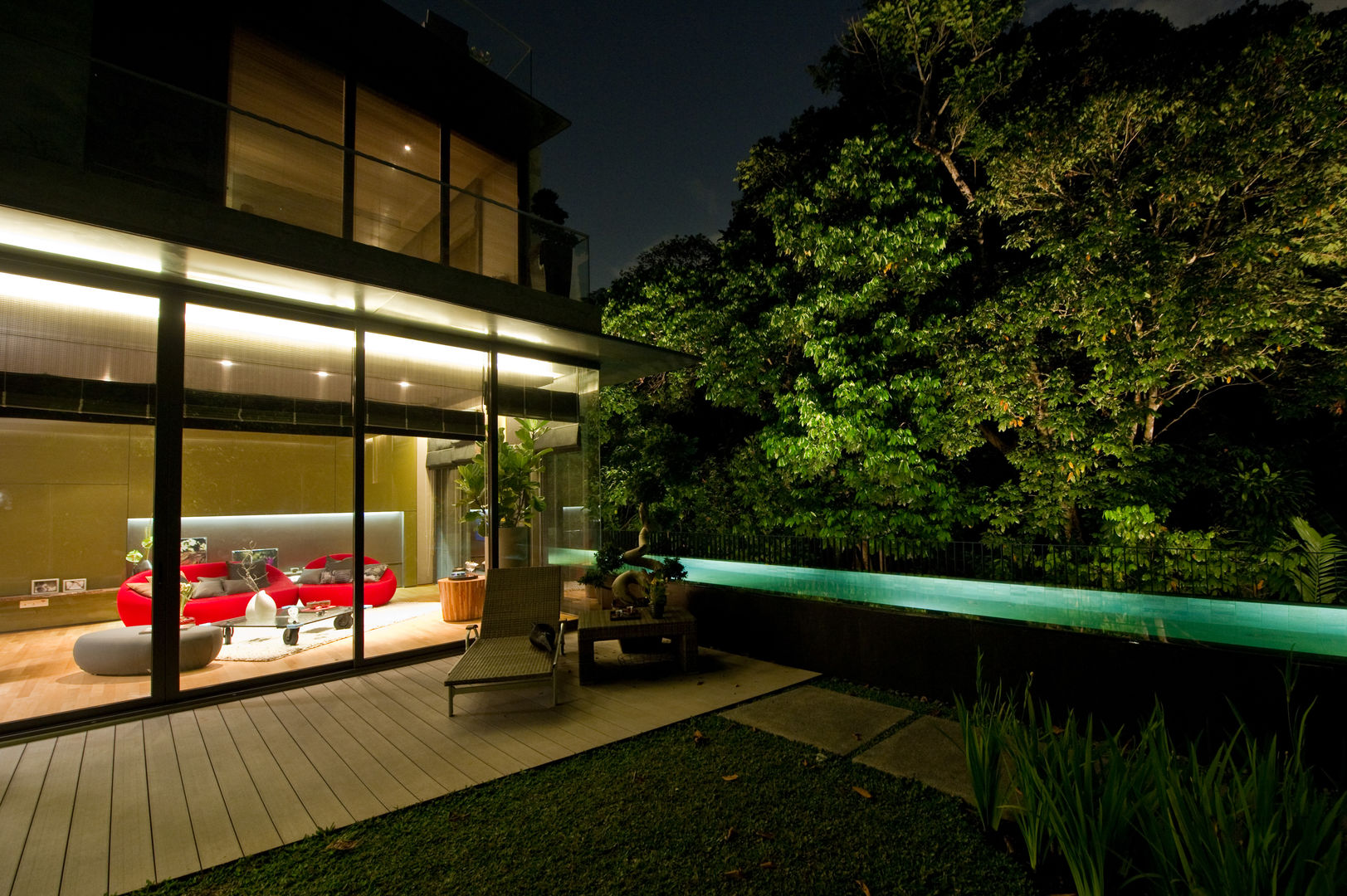 Green Living at Mont Timah, Singapore, E&U E&U Tropical style houses