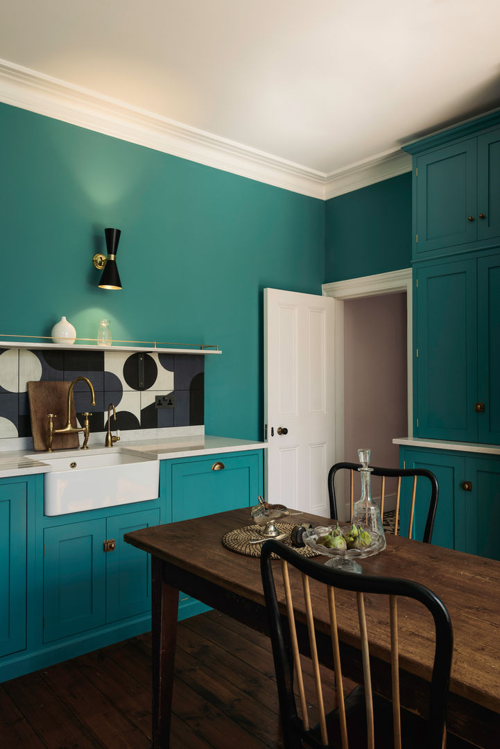 The Upminster Kitchen by deVOL deVOL Kitchens Classic style kitchen
