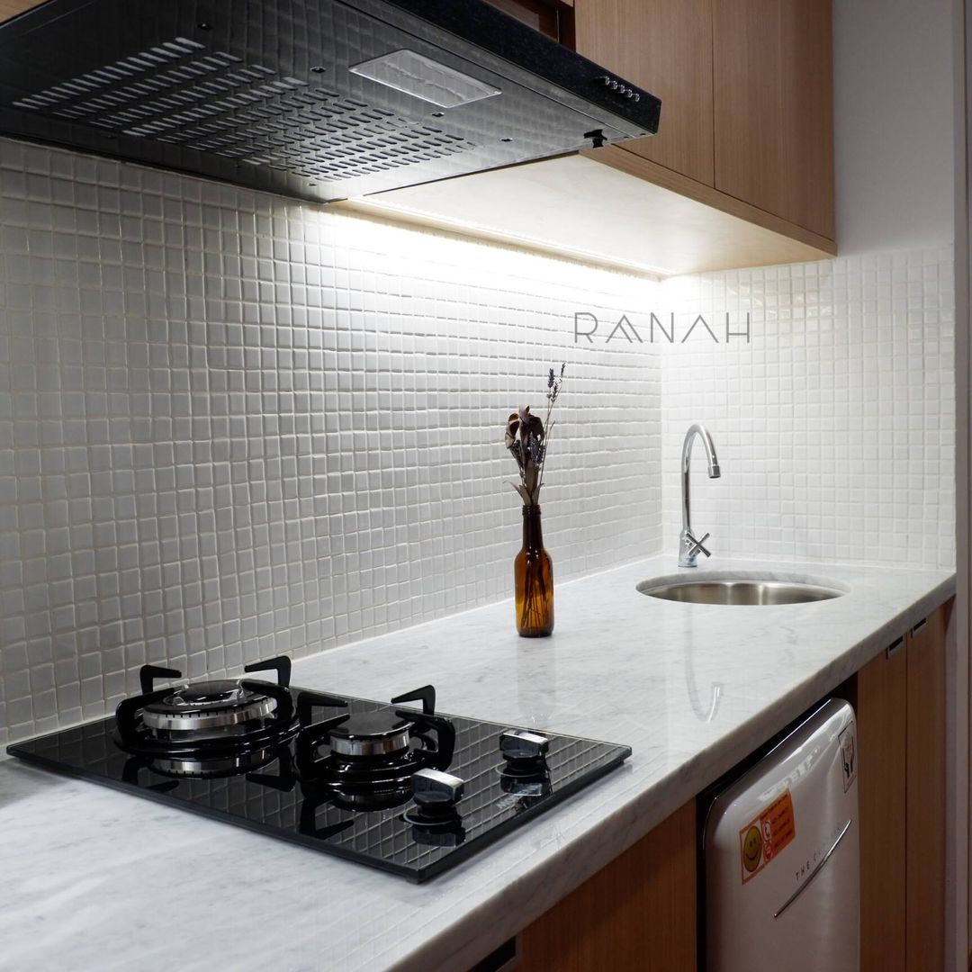 Studio Apartment - Woodland Park Kalibata, RANAH RANAH Minimalist kitchen