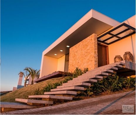 Casa da vista, Bortoluzzi Arquitetura Bortoluzzi Arquitetura Modern houses Stone