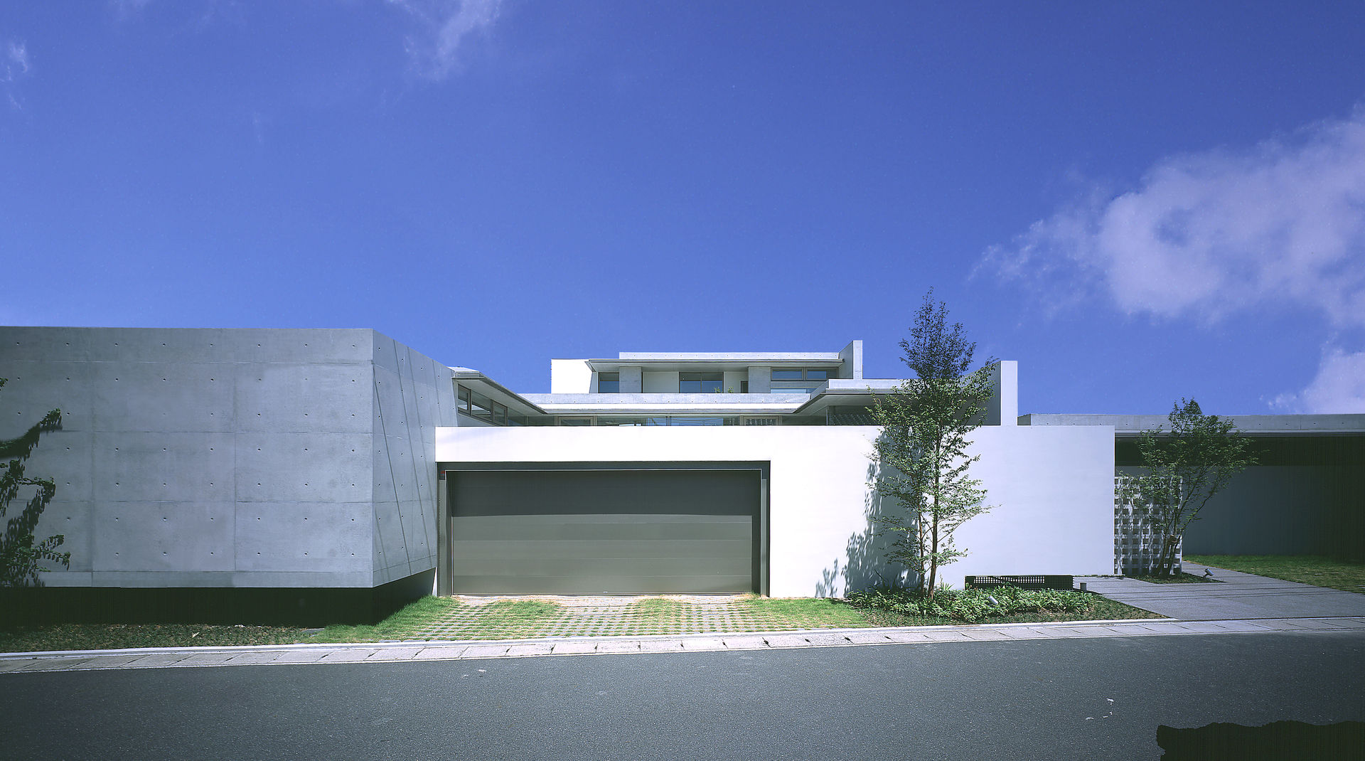 東谷山の住宅 II, アトリエ環 建築設計事務所 アトリエ環 建築設計事務所 Modern houses