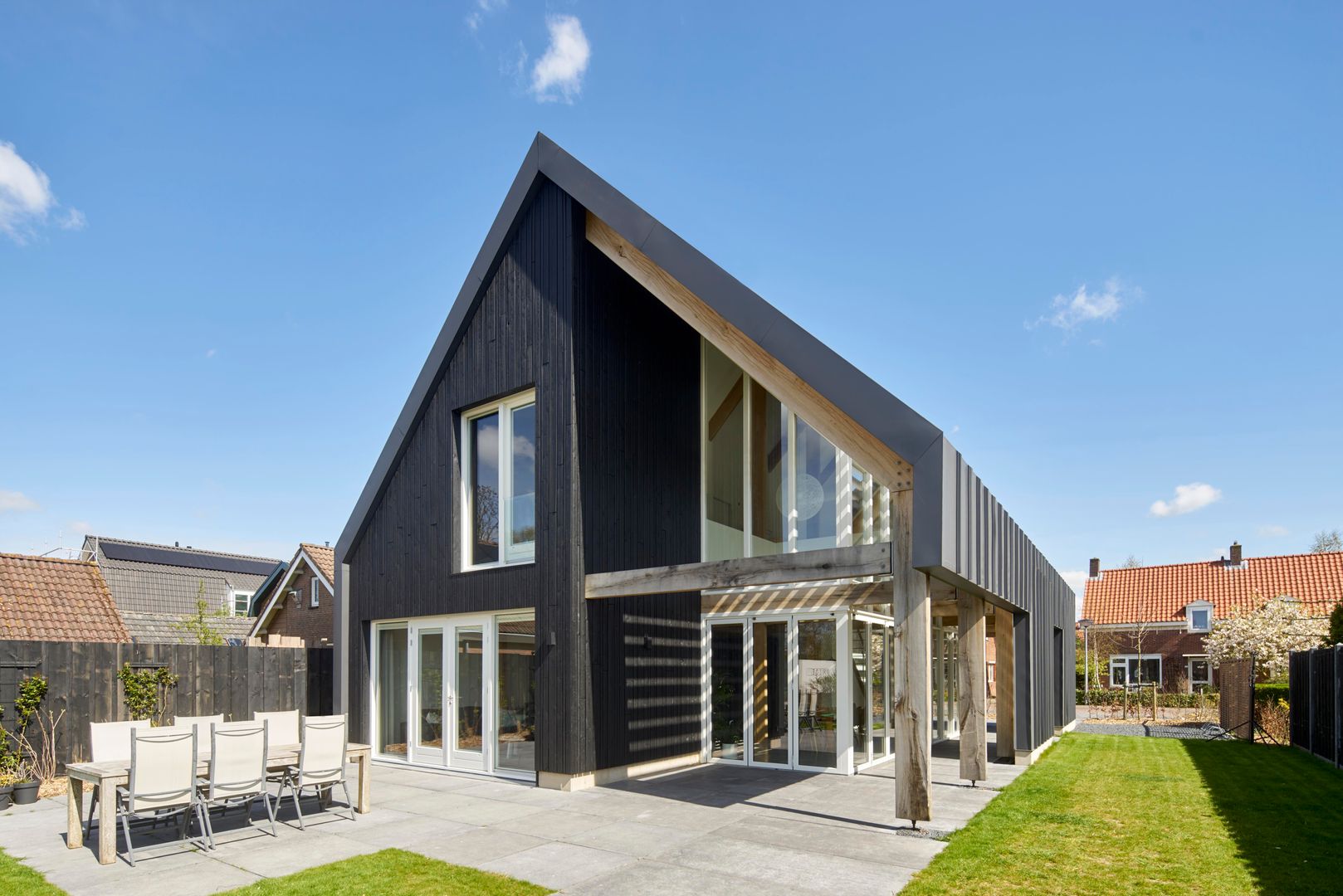 Villa in Sint Pancras, Broos de Bruijn architecten Broos de Bruijn architecten 모던스타일 주택