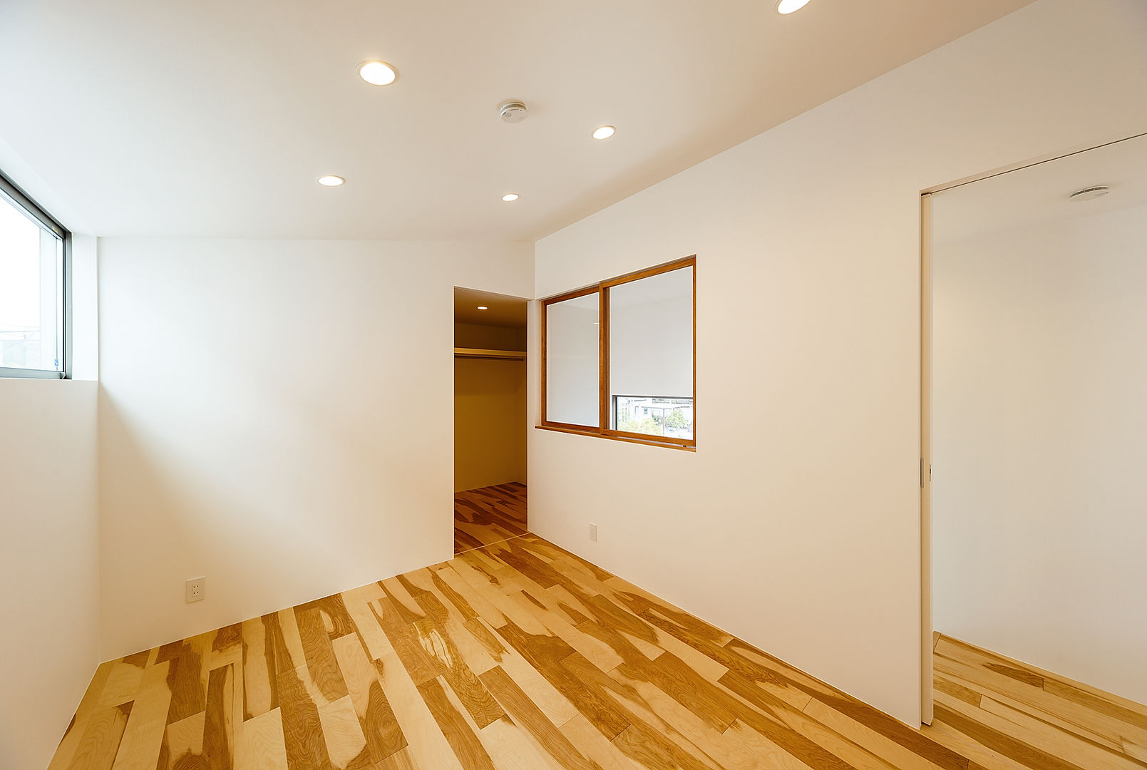 haus-duo, 一級建築士事務所haus 一級建築士事務所haus Scandinavian style bedroom Wood Wood effect