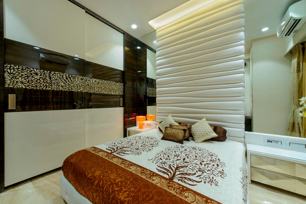 Parents Bedroom homify Modern style bedroom