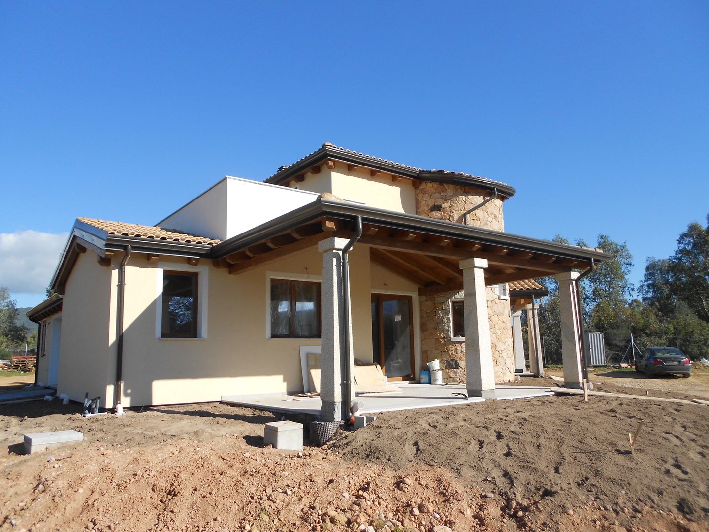 Realizzazione casa in bioedilizia costruita in legno con tecnologia X-lam, SOGEDI costruzioni SOGEDI costruzioni منازل