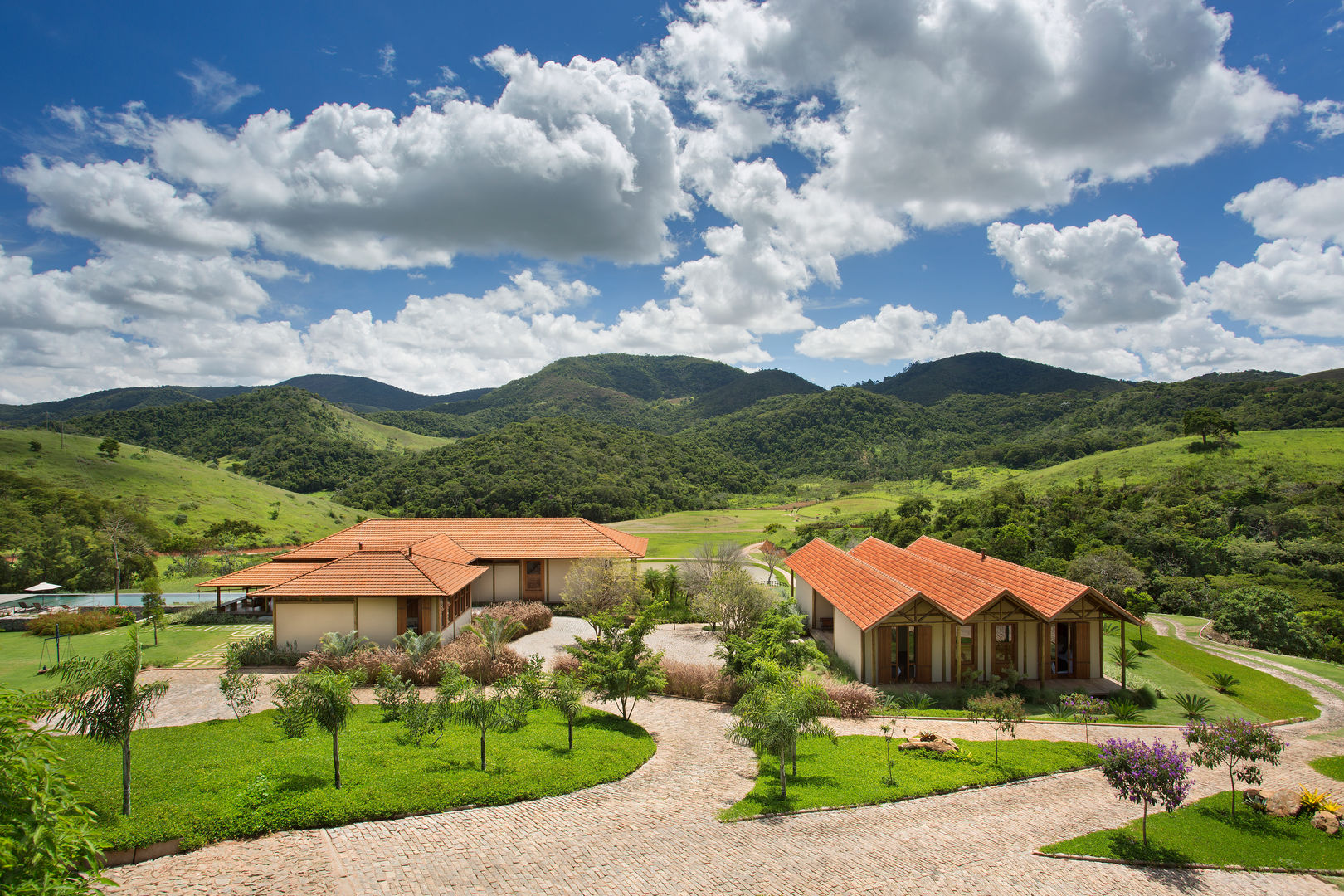 Fazenda Nascente, Gisele Taranto Arquitetura Gisele Taranto Arquitetura Nhà phong cách đồng quê