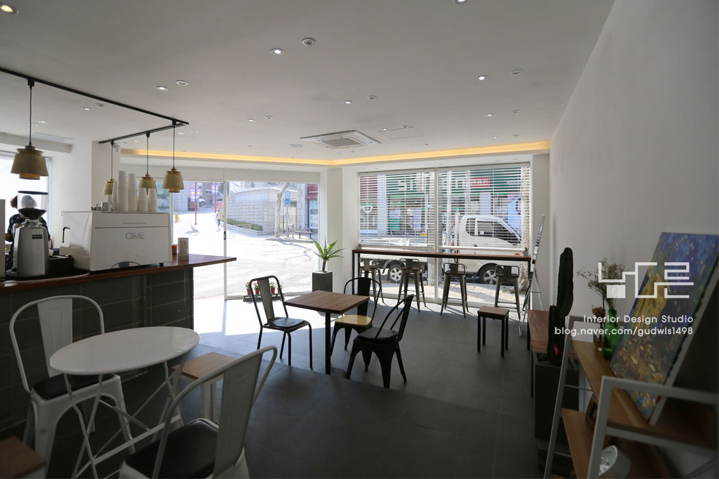 대구 태전동 wichwich, 남다른디자인 남다른디자인 Commercial spaces Quán bar & club