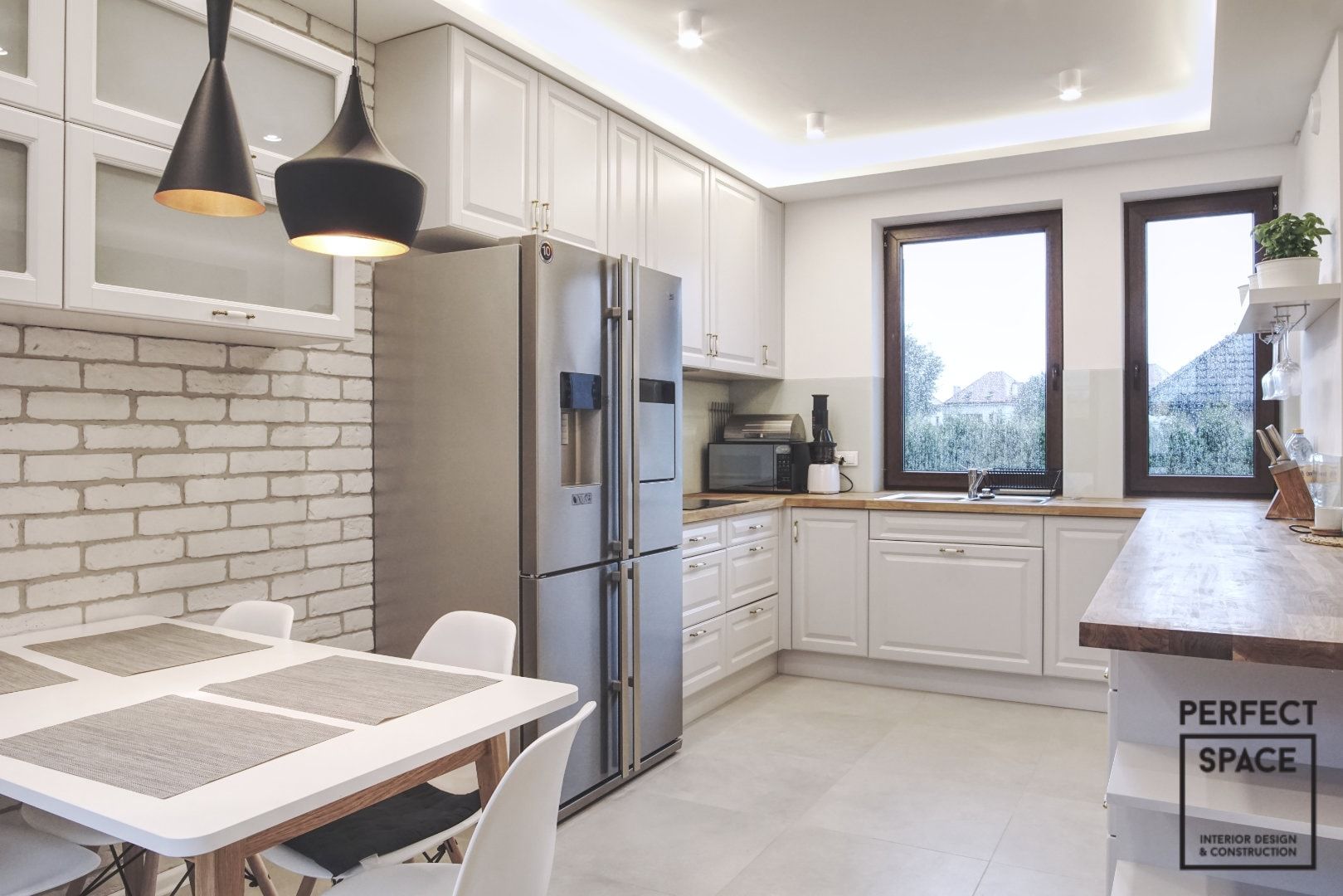 Dom jednorodzinny: spójny i unikalny, Perfect Space Perfect Space Modern Kitchen